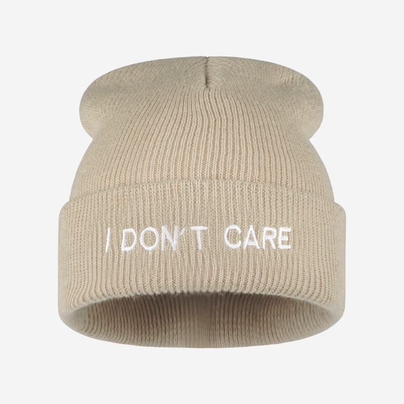 UMURUMDA DEĞİL Metin Baskılı Ö - Beanie Cuffed Knit incelemesi ve fiyatı