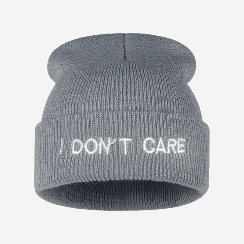 UMURUMDA DEĞİL Metin Baskılı Ö - Beanie Cuffed Knit incelemesi ve fiyatı